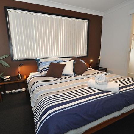 Beachfront Apartments Narooma Oda fotoğraf